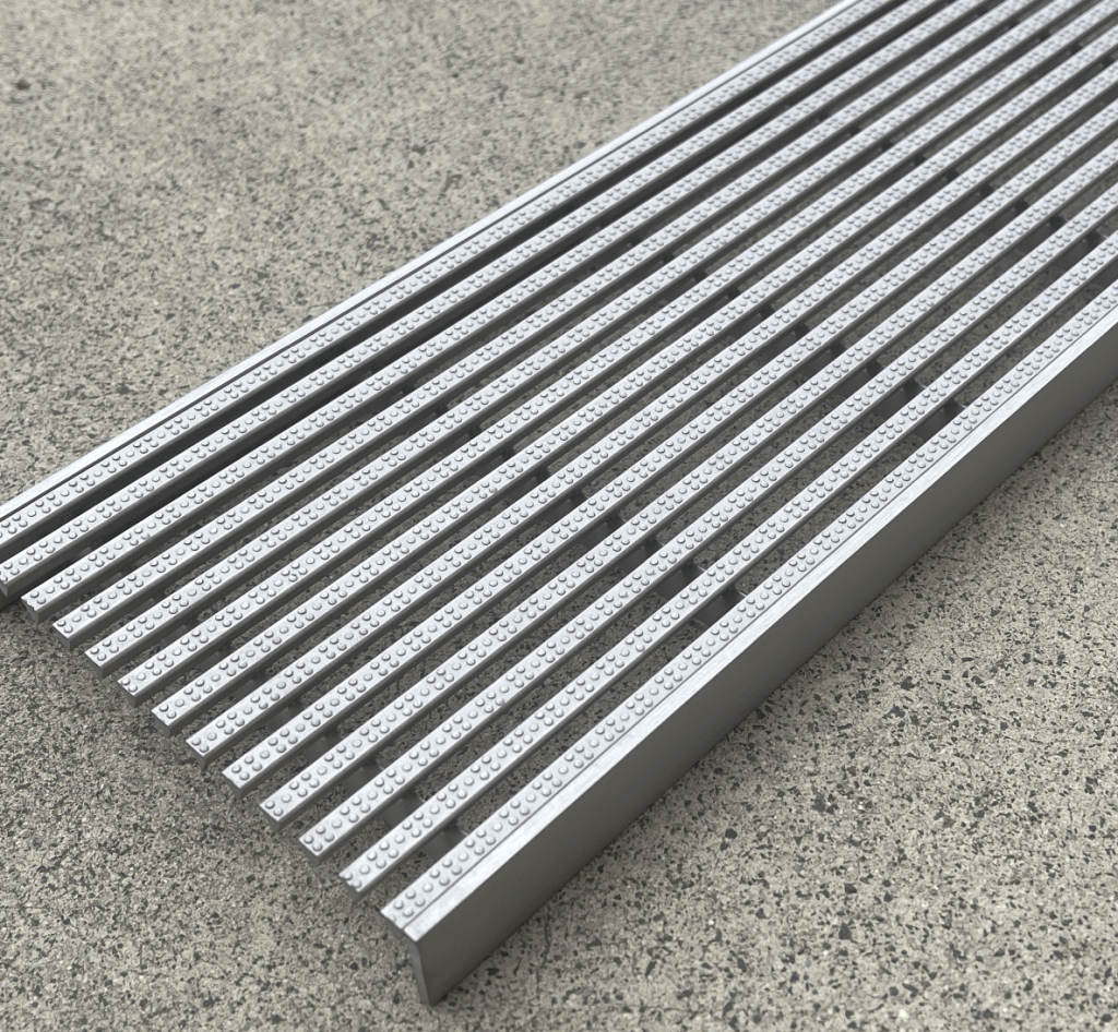 anti slip grate